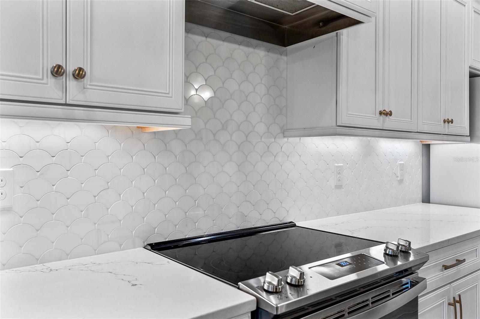 MARINA DEL PALMA - Residential Lease