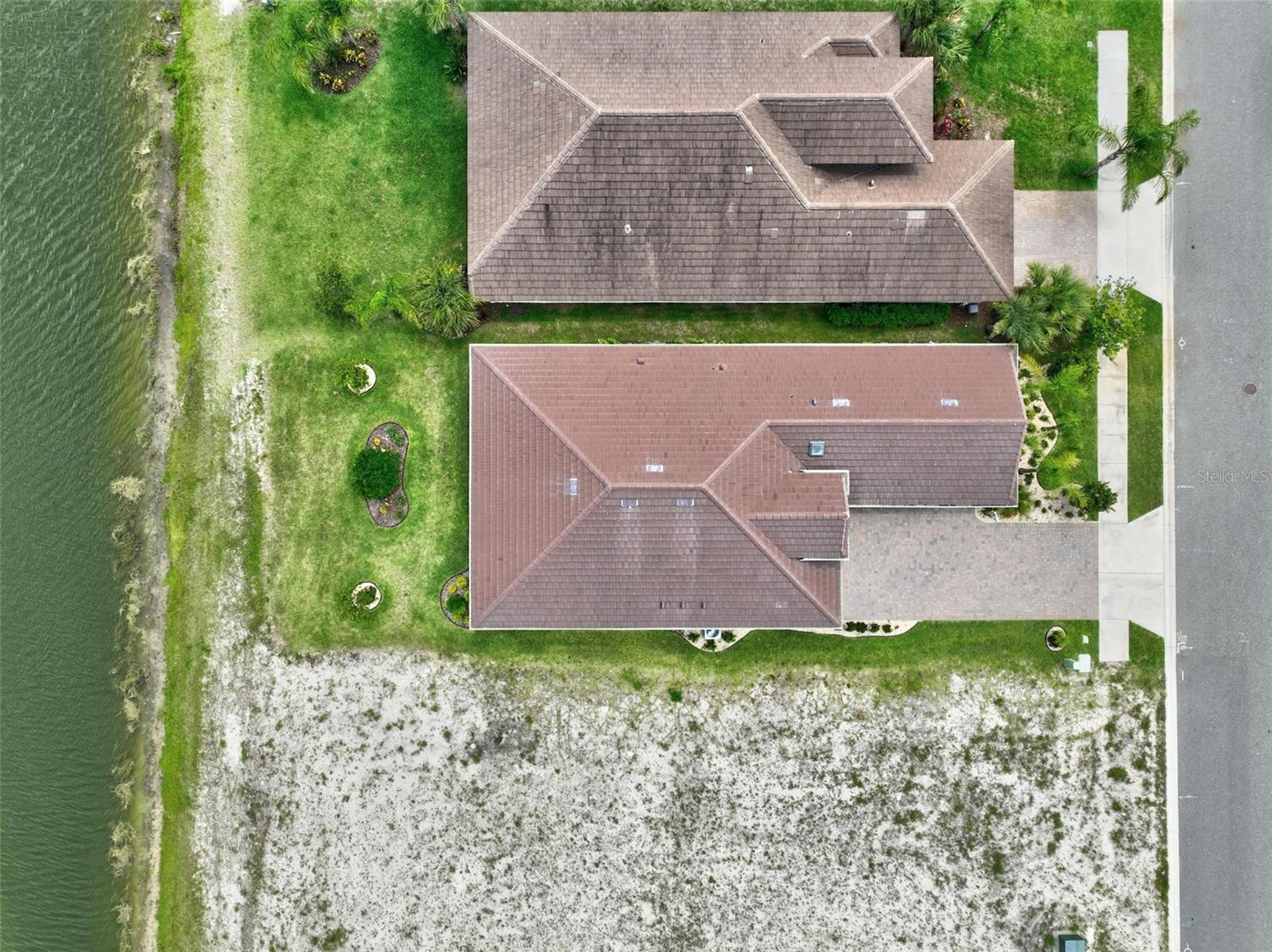 MARINA DEL PALMA - Residential Lease