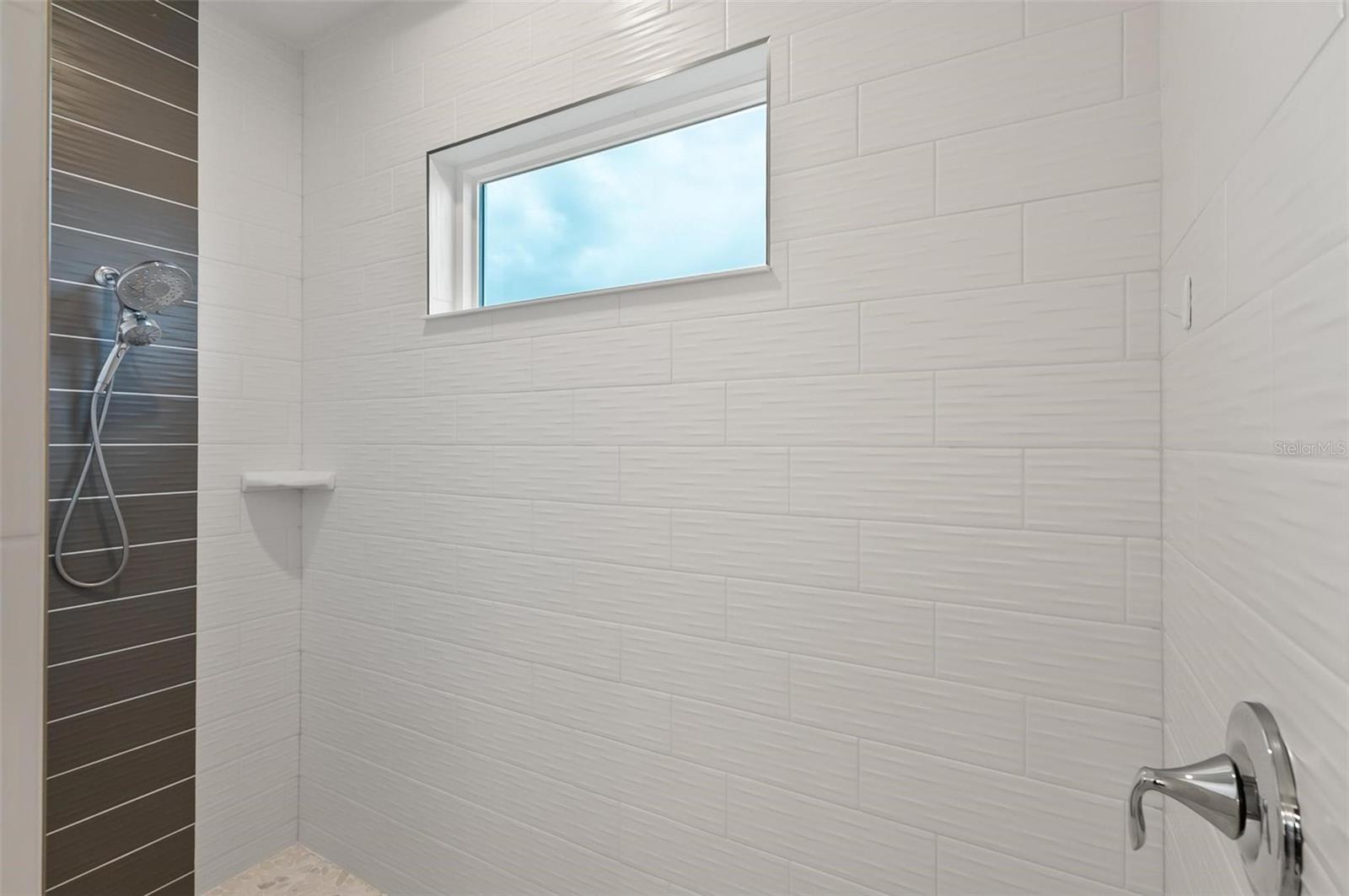 MARINA DEL PALMA - Residential Lease