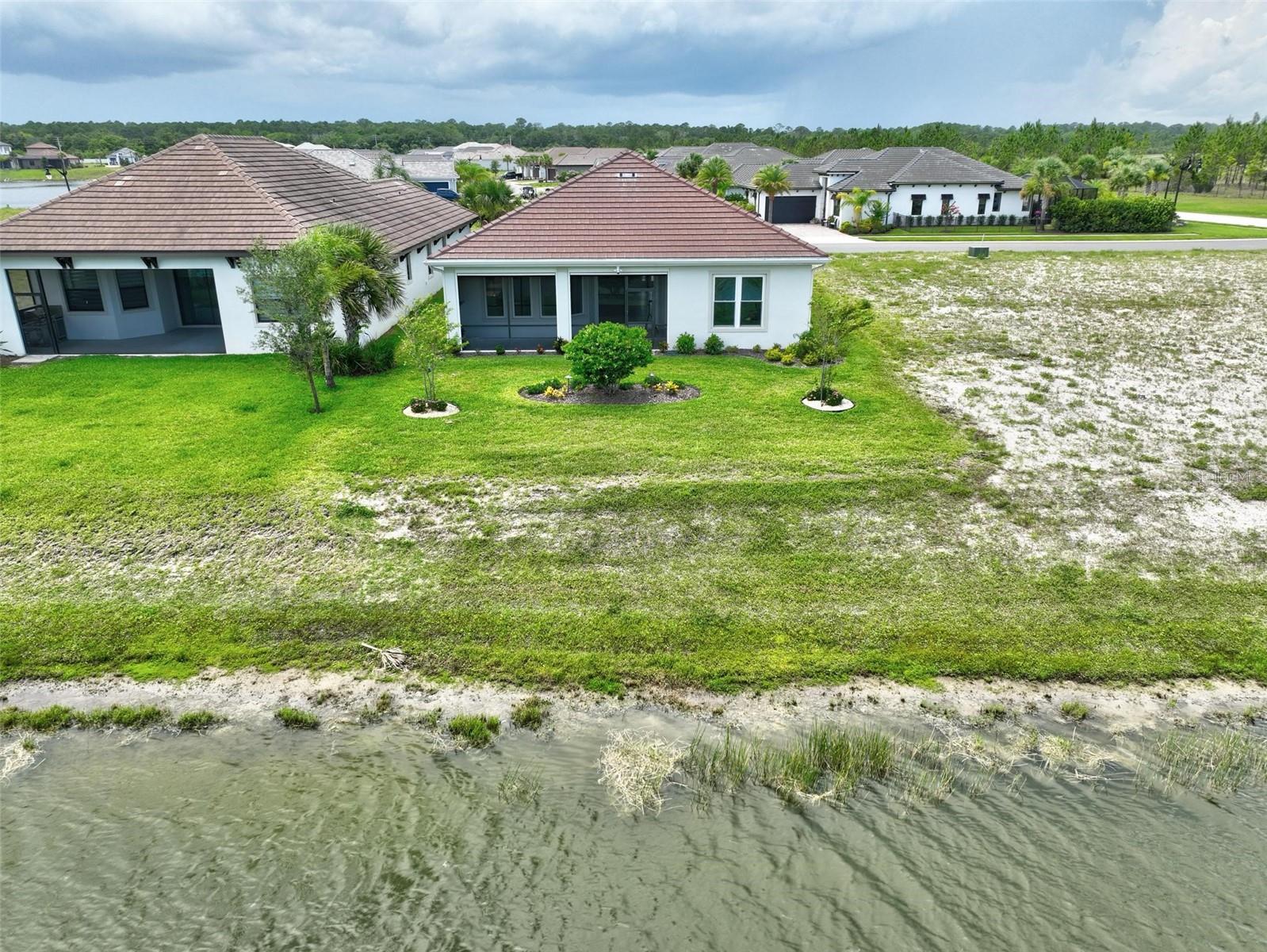 MARINA DEL PALMA - Residential Lease