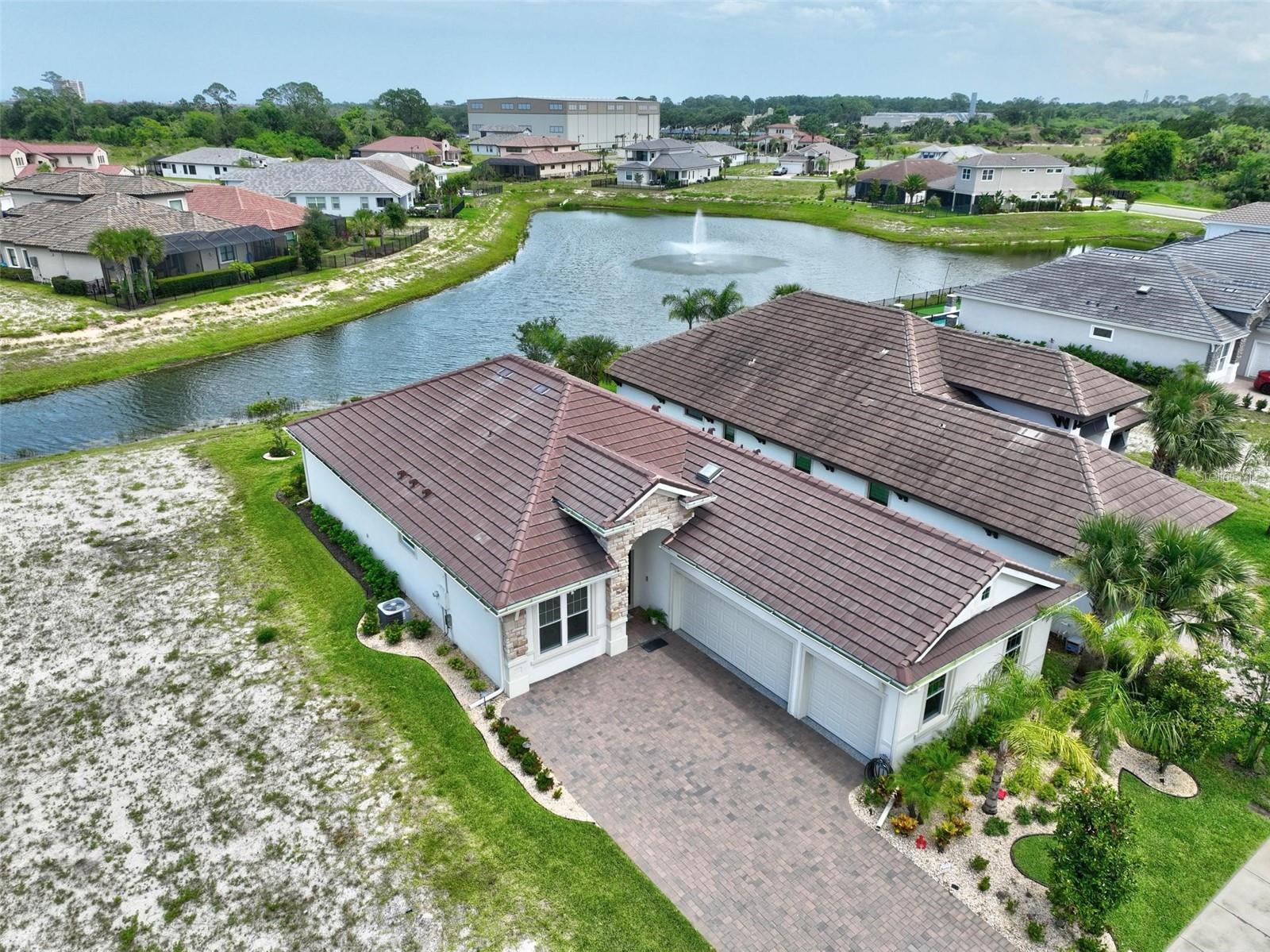 MARINA DEL PALMA - Residential Lease