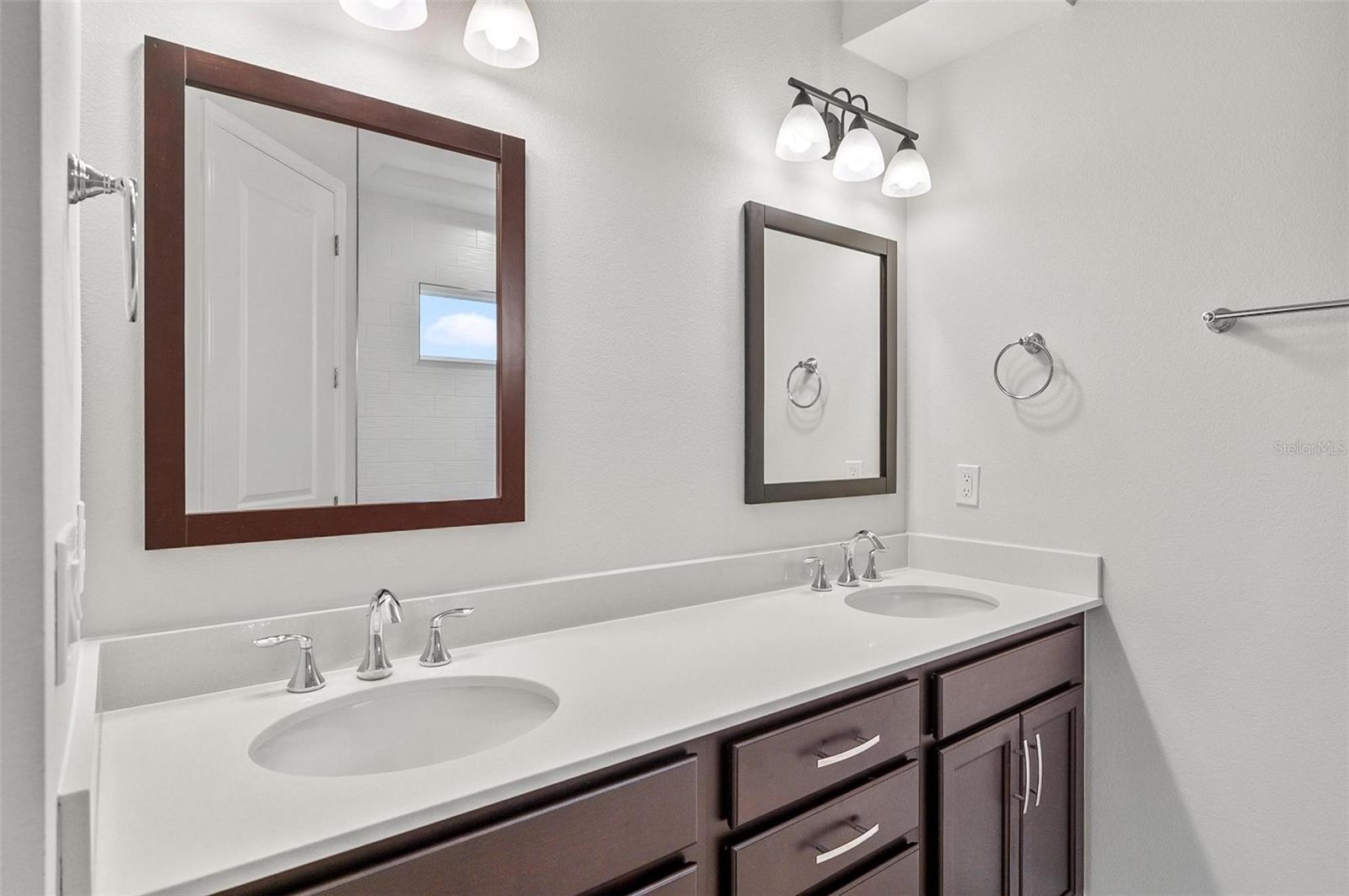 MARINA DEL PALMA - Residential Lease