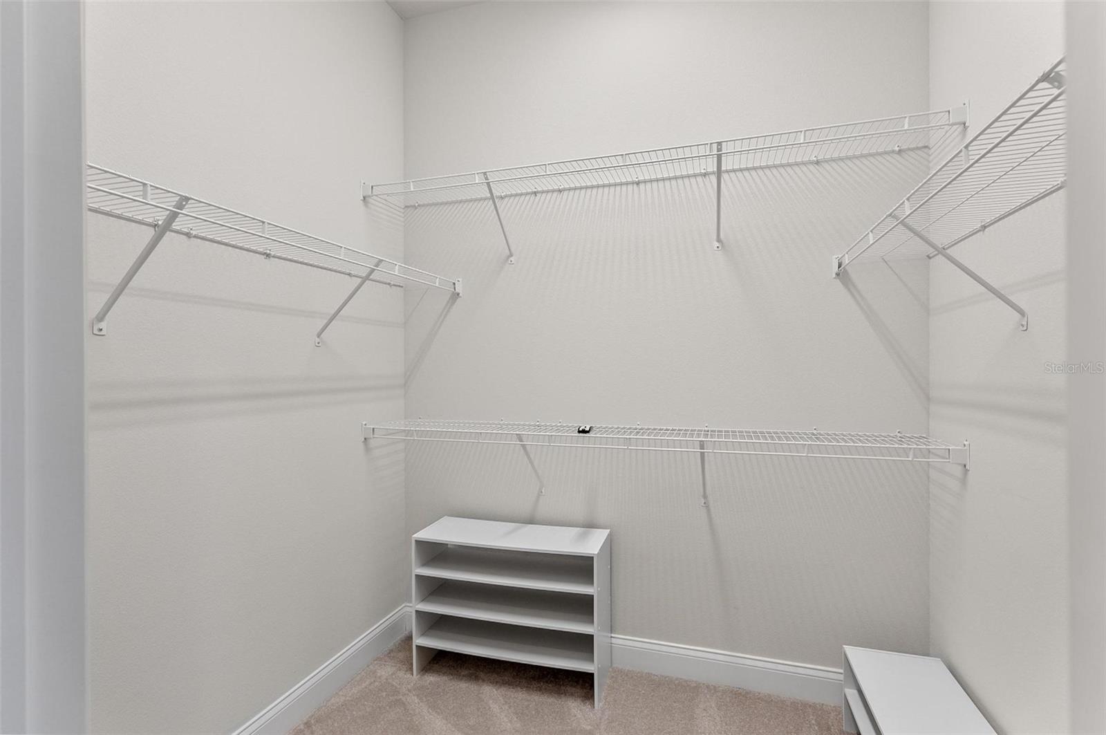 MARINA DEL PALMA - Residential Lease