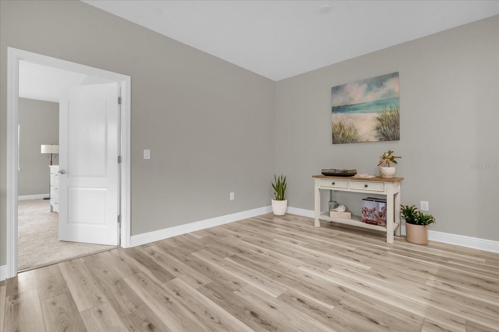 SWEETWATER RIDGE TWNHMS AT MAGNOLIA POINTE PH - Residential