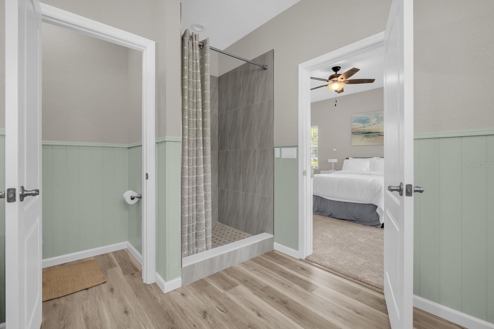 SWEETWATER RIDGE TWNHMS AT MAGNOLIA POINTE PH - Residential