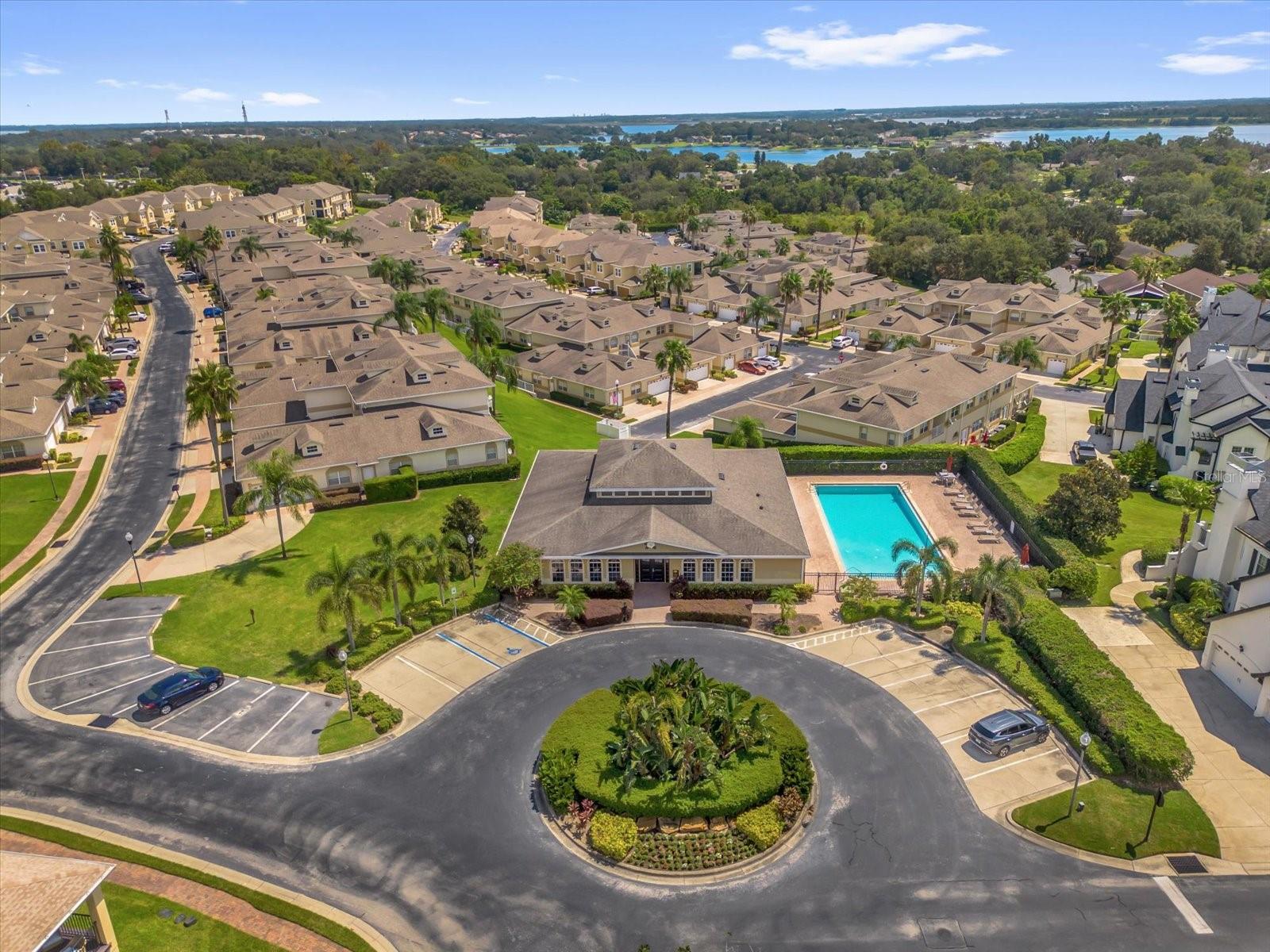 SWEETWATER RIDGE TWNHMS AT MAGNOLIA POINTE PH - Residential