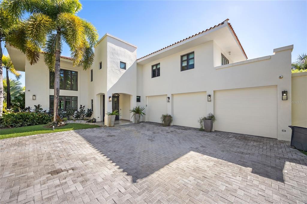 DORADO BEACH EAST - Residential