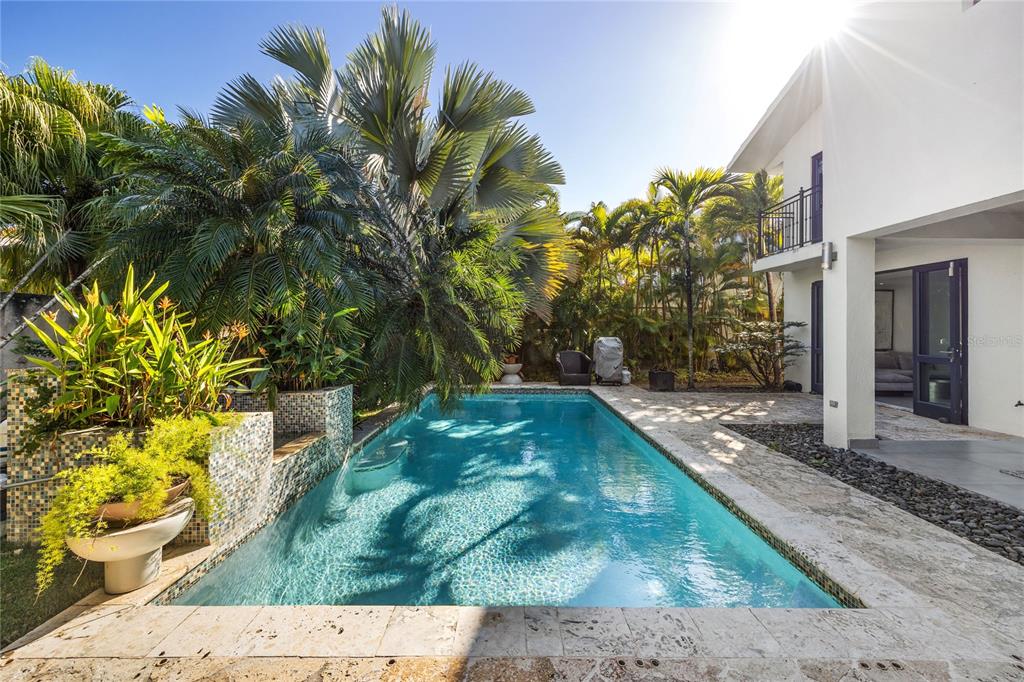 DORADO BEACH EAST - Residential