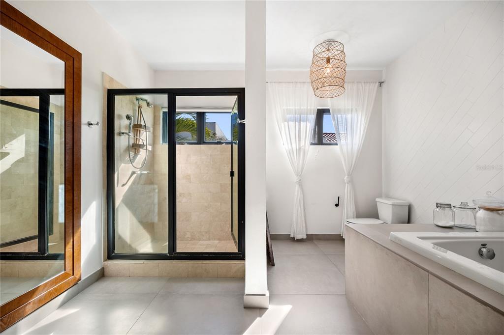 DORADO BEACH EAST - Residential