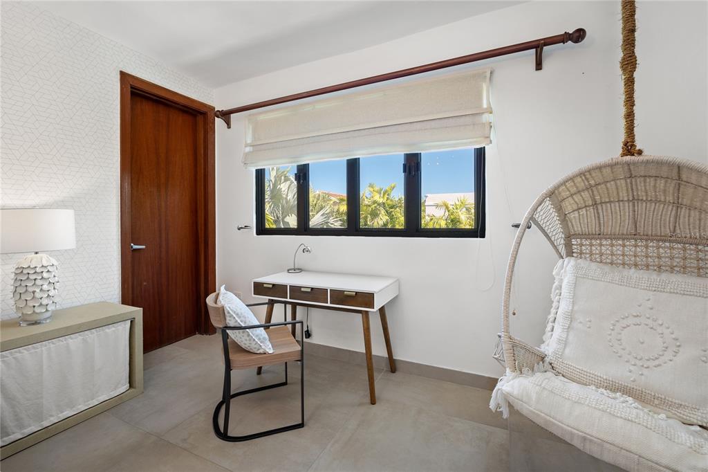 DORADO BEACH EAST - Residential