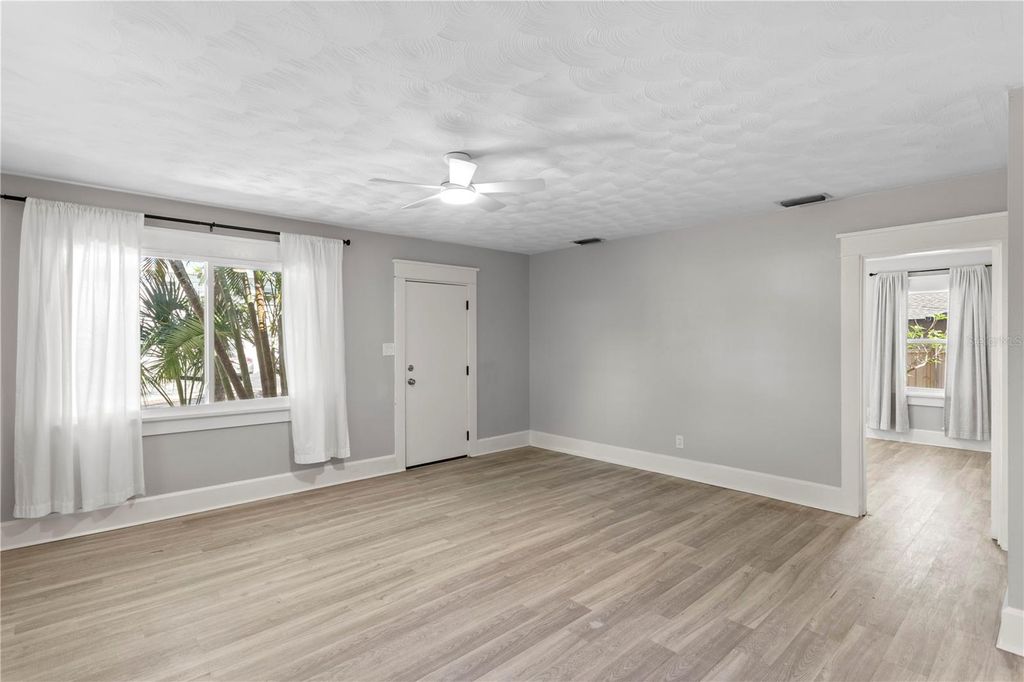 Photo of 225 35th Street S, St Petersburg, FL 33711 (MLS # TB8500163)