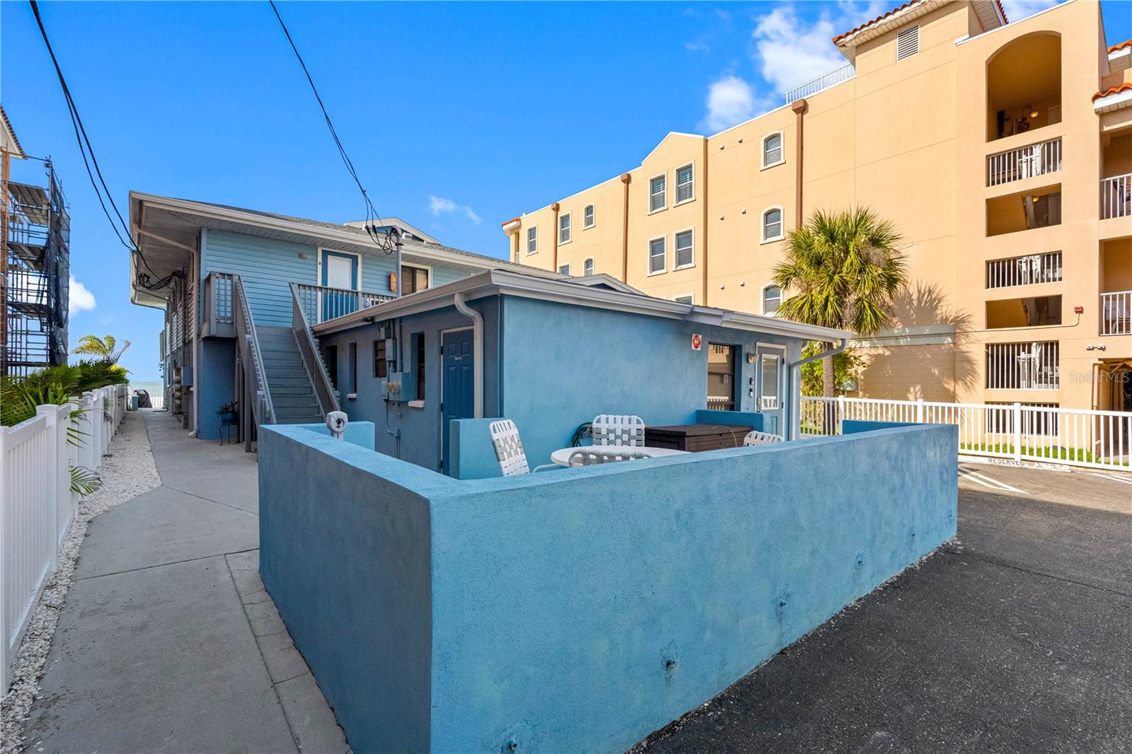LE-MAR APTS CONDO - Residential