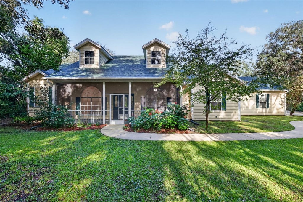 Photo of 35015 Radio Road, Leesburg, FL 34788 (MLS # G5117997)