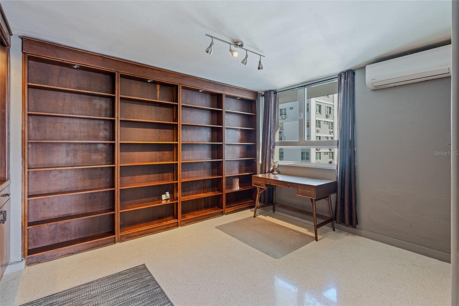 CONDADO - Residential