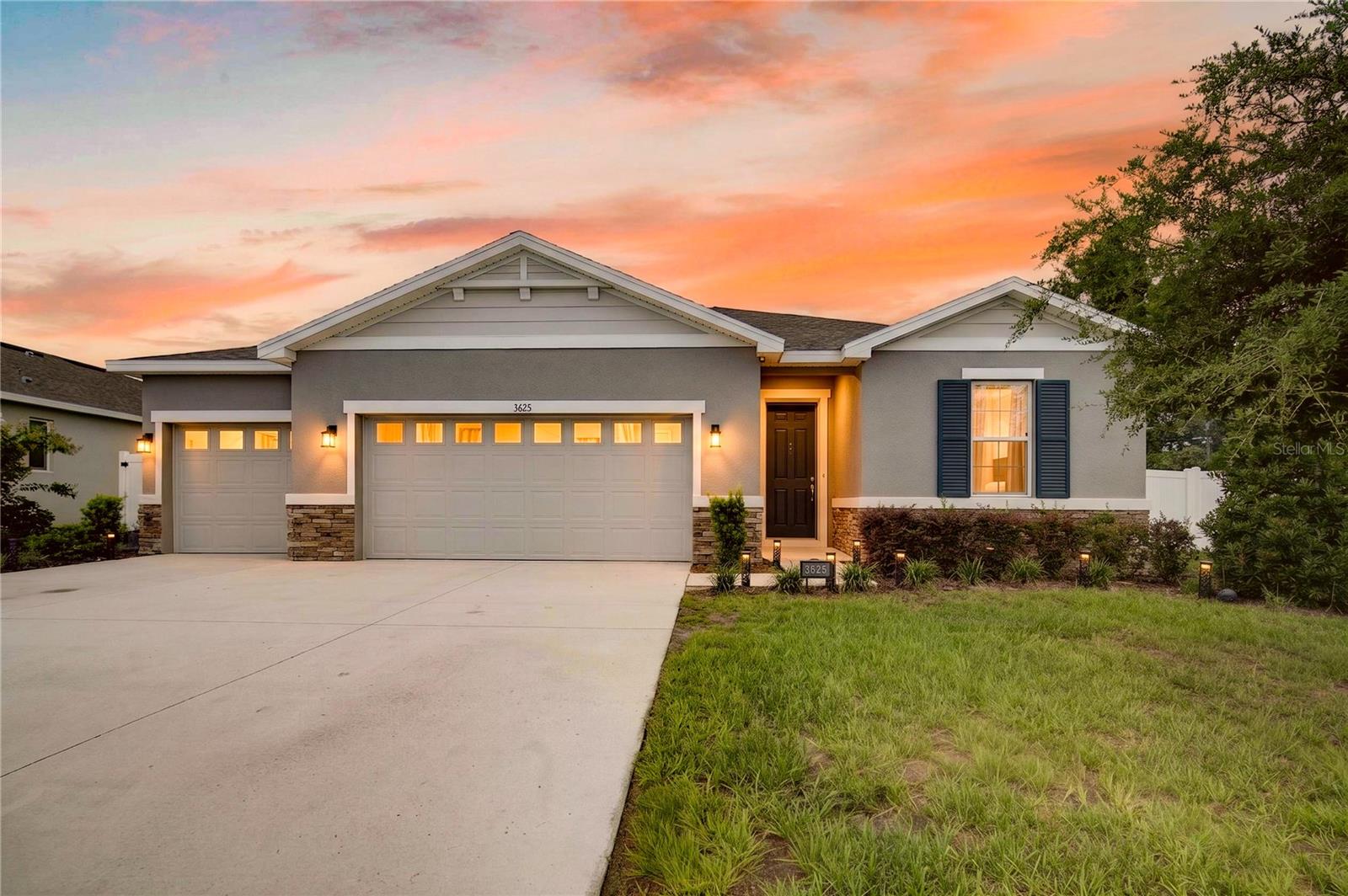 3625 SUBLETT LOOP