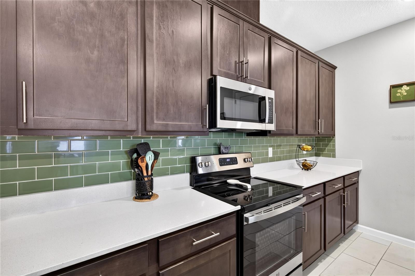 3625 SUBLETT LOOP