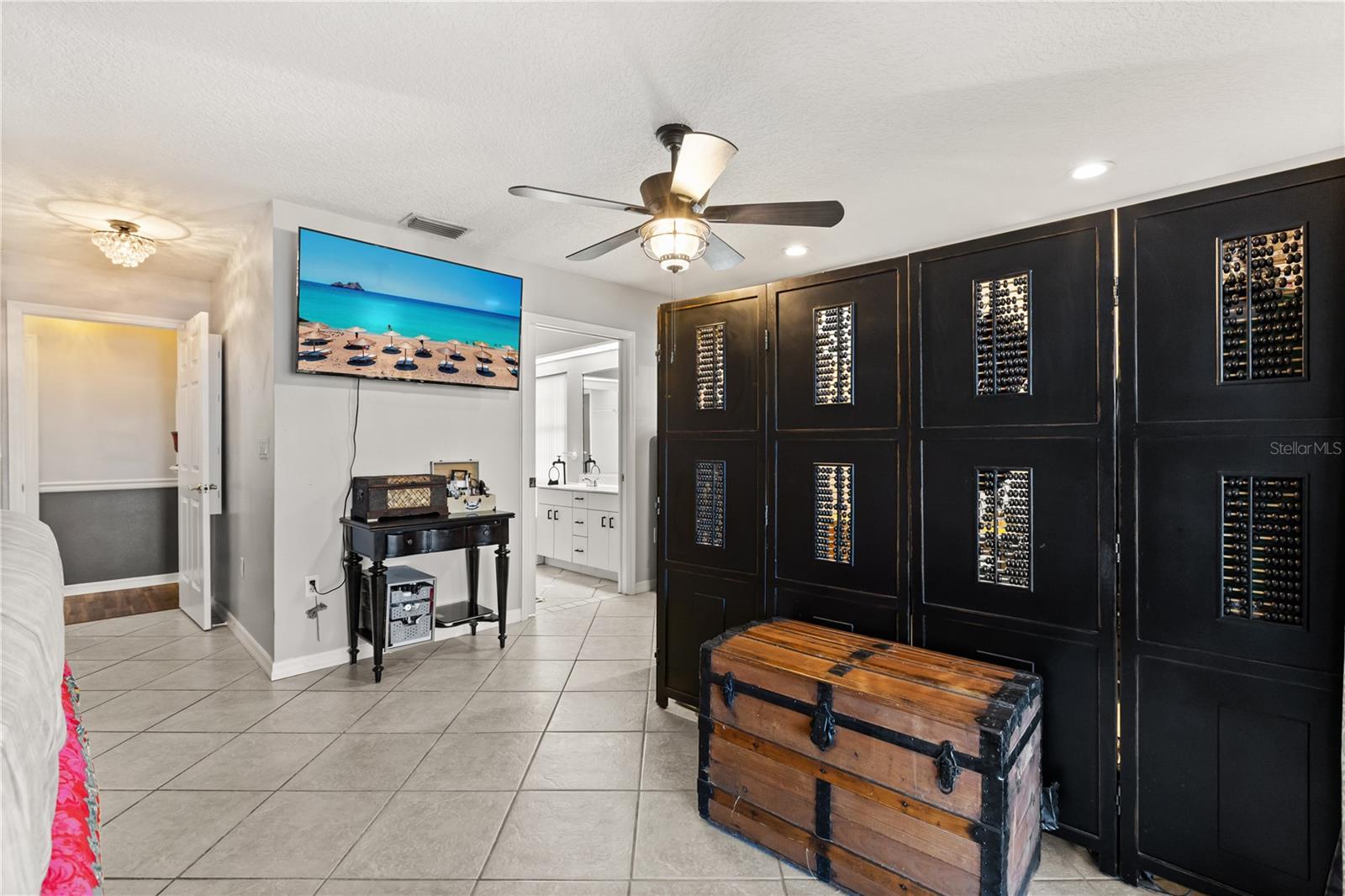 KINGS PENINSULA - Residential