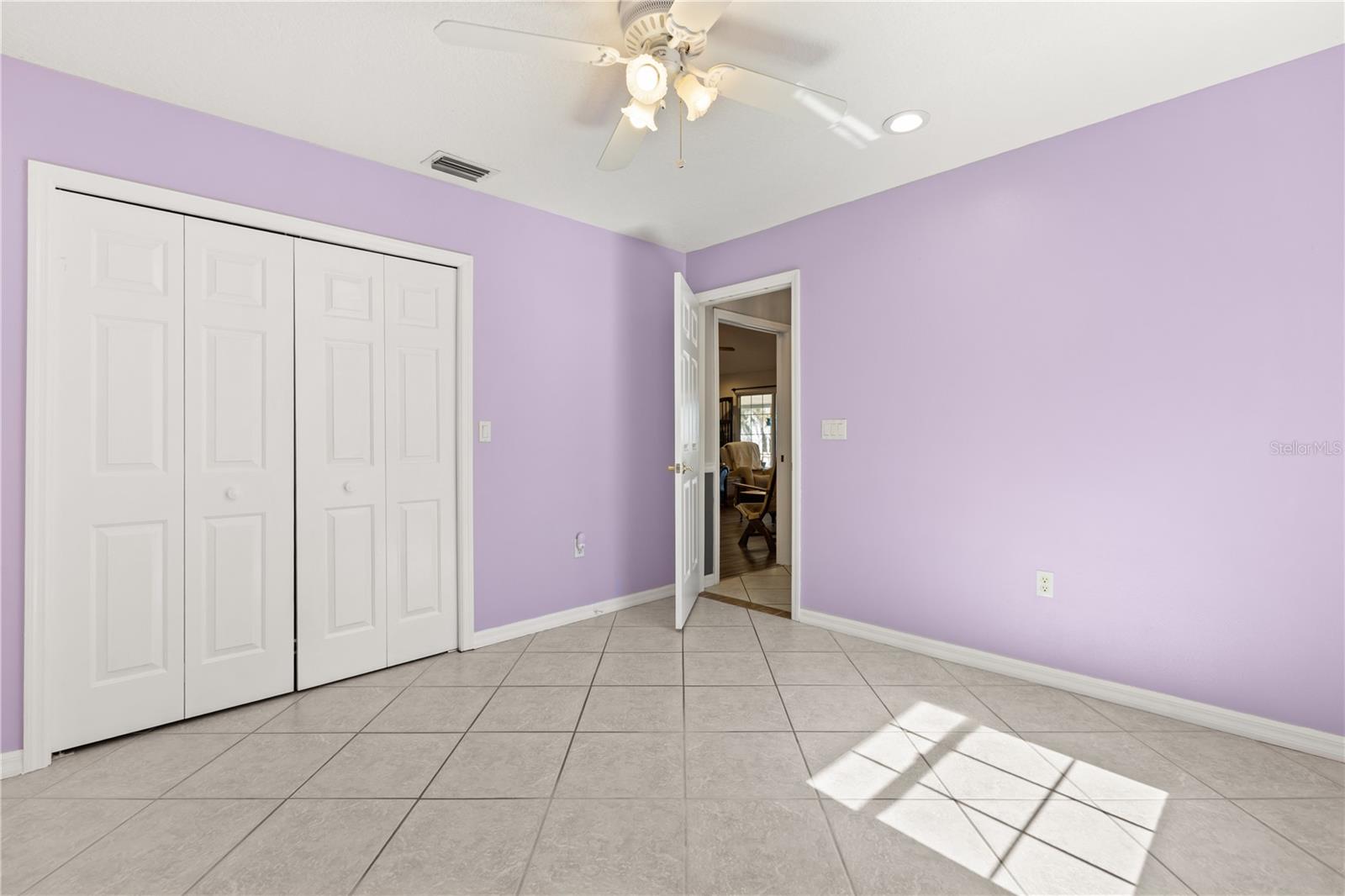 KINGS PENINSULA - Residential