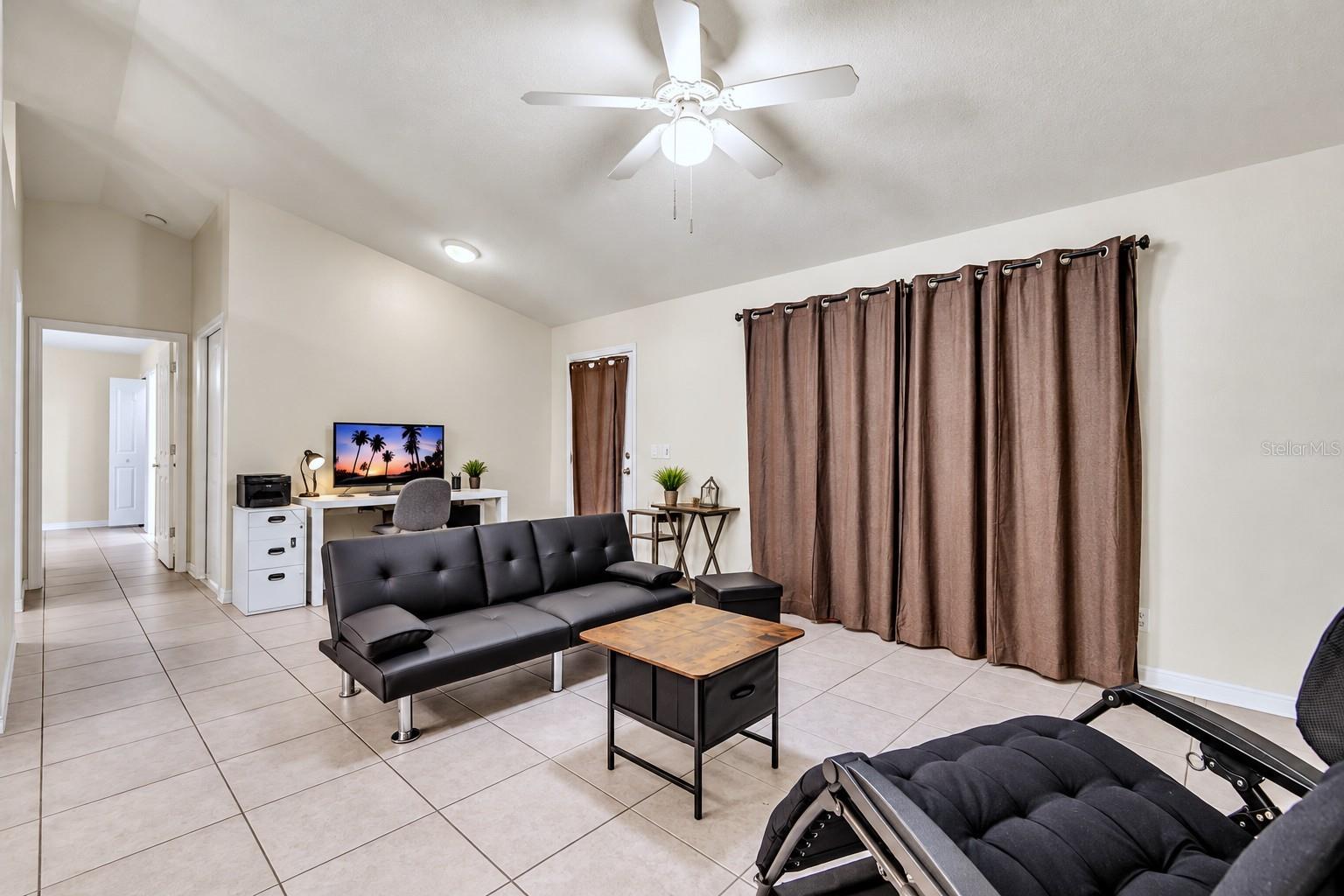 1091 LUAU STREET, NORTH PORT, FL, 34286 3 1091 LUAU STREET