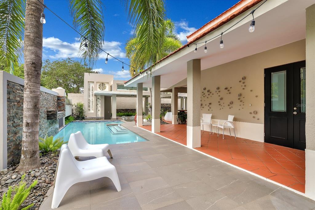 SABANERA DE DORADO - Residential