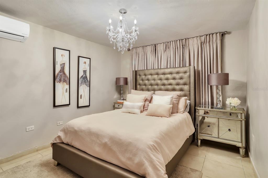 SABANERA DE DORADO - Residential