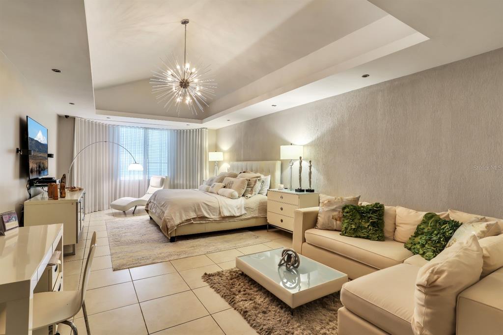 SABANERA DE DORADO - Residential