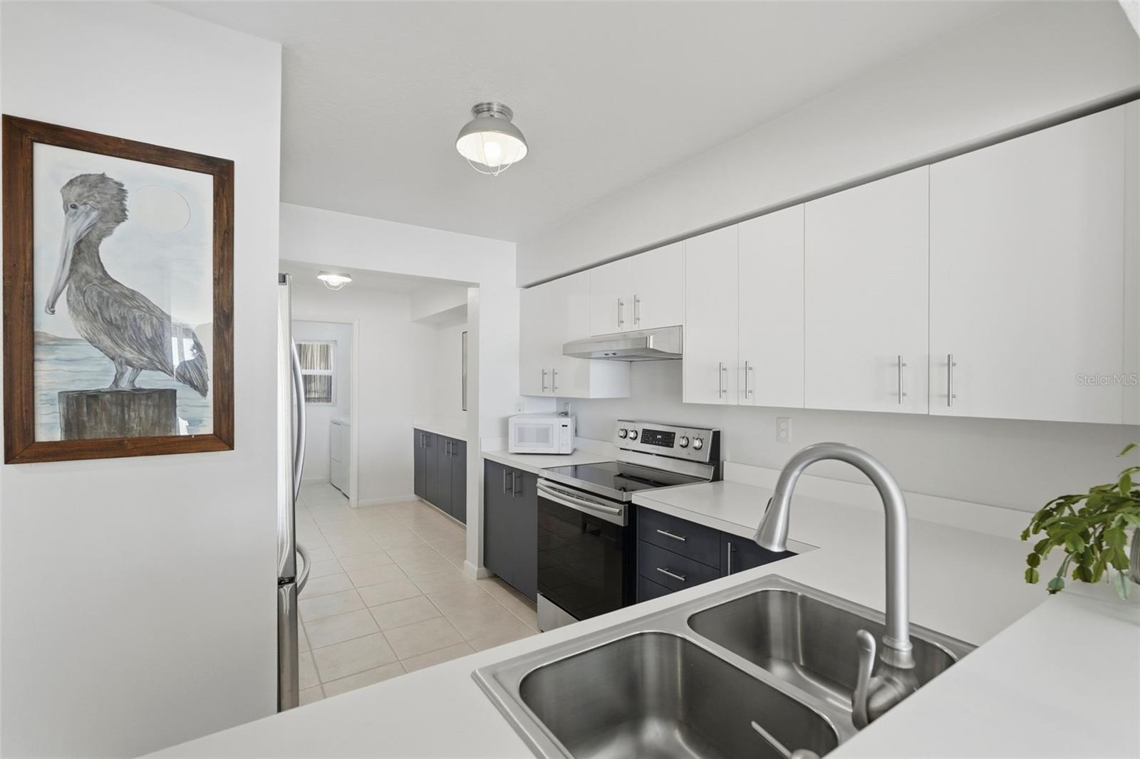 BAHIA VISTA UNIT III - Residential