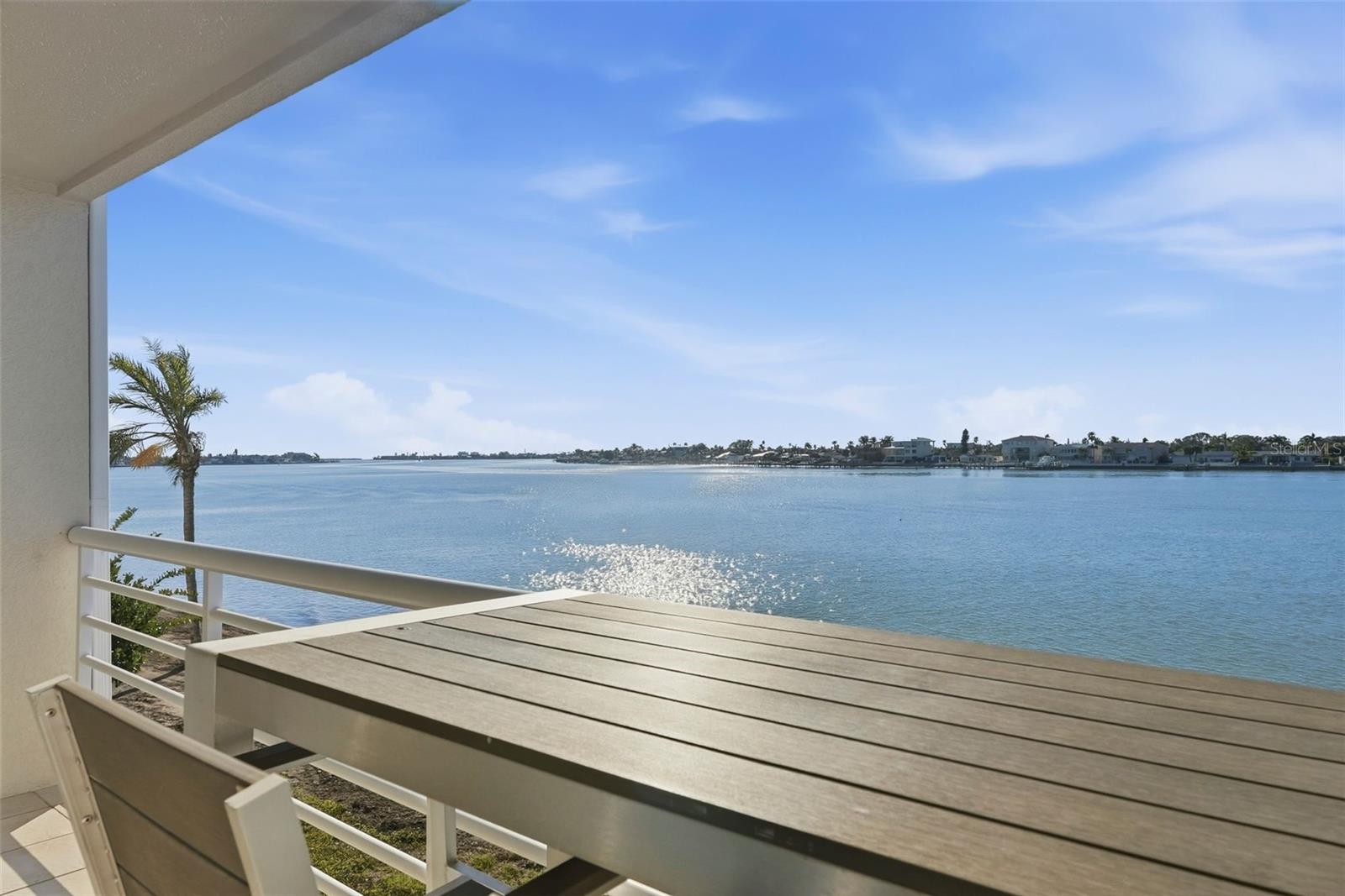 BAHIA VISTA UNIT III - Residential