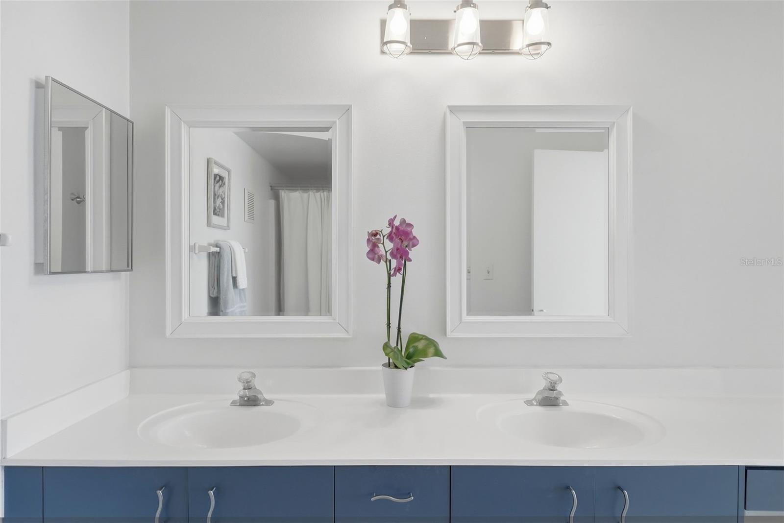 BAHIA VISTA UNIT III - Residential