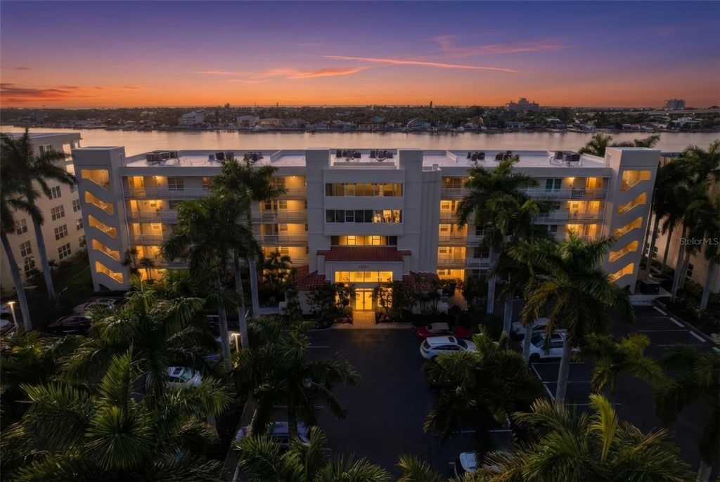 Photo of 6085 Bahia Del Mar Circle #268, St Petersburg, FL 33715 (MLS # TB8465718)