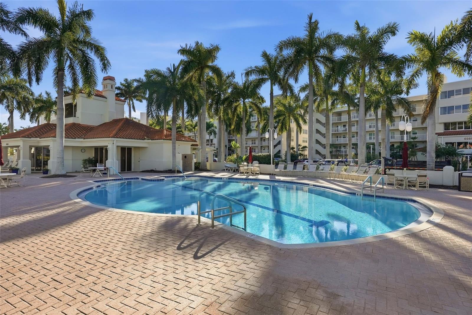 BAHIA VISTA UNIT III - Residential