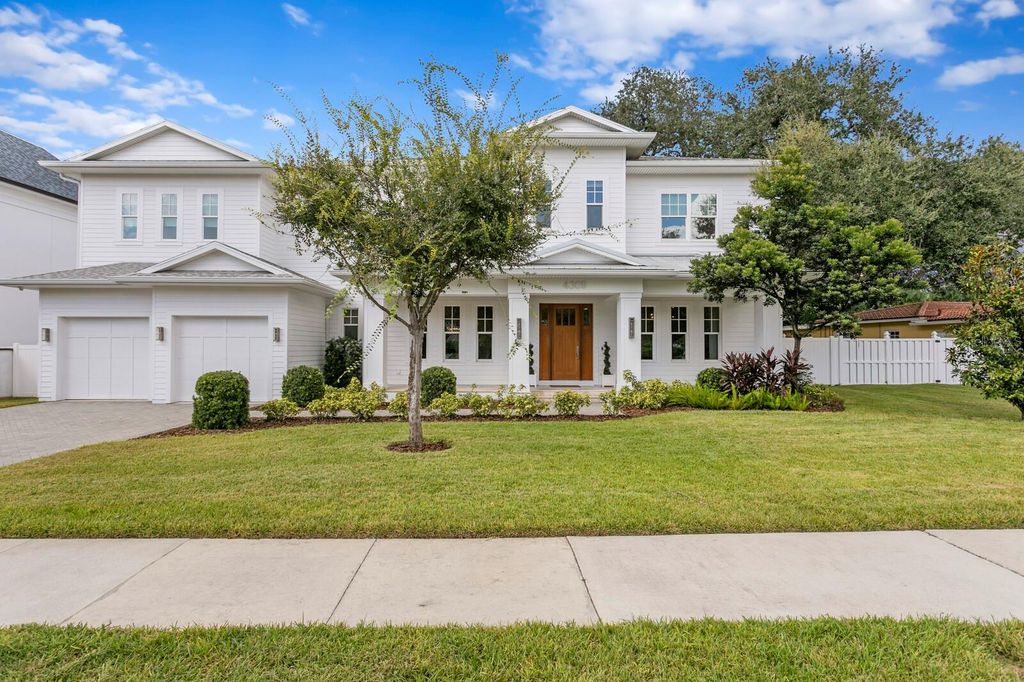 Photo of 4309 W Beachway Drive, Tampa, FL 33609 (MLS # TB8427772)