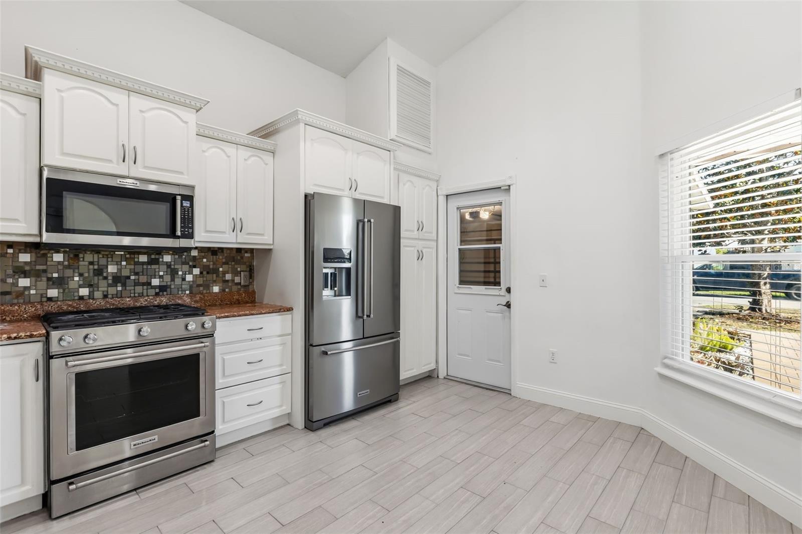 WESTCHESTER PH 03 - Residential