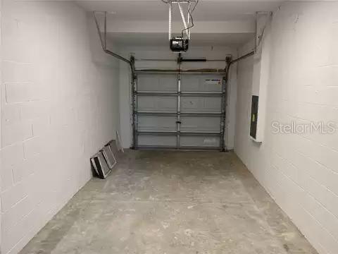 MEADOW POINTE 4 PRCL N TWNHMS H - Residential