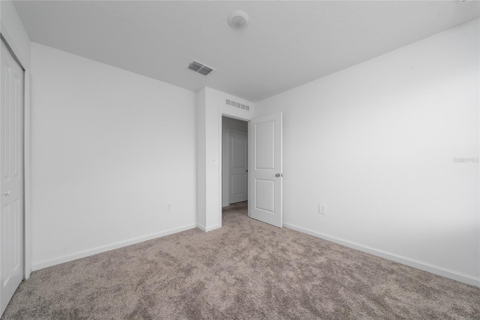 RANCHES/LK MCLEOD II - Residential