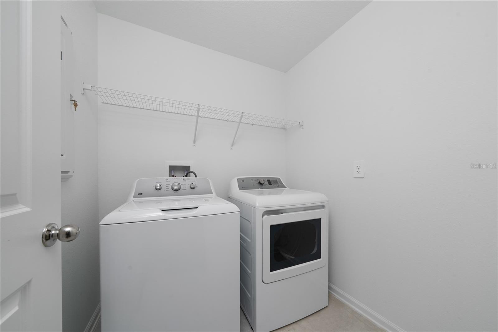 RANCHES/LK MCLEOD II - Residential