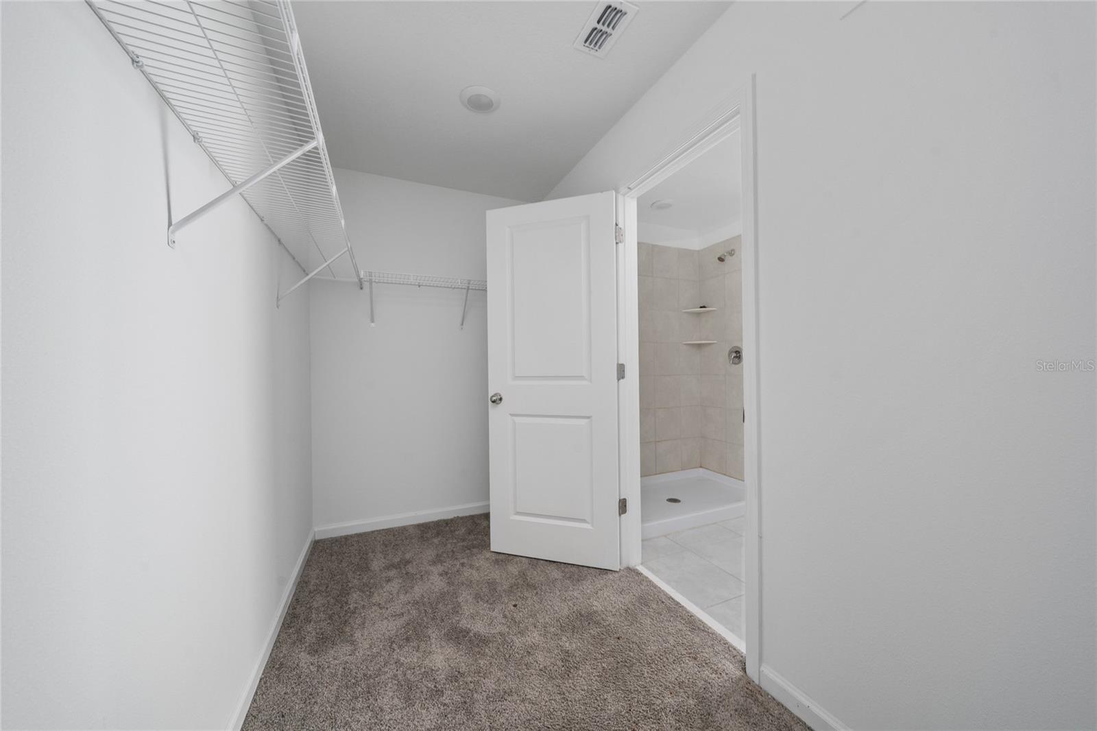 RANCHES/LK MCLEOD II - Residential