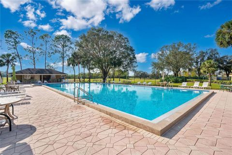 A home in WINTER HAVEN