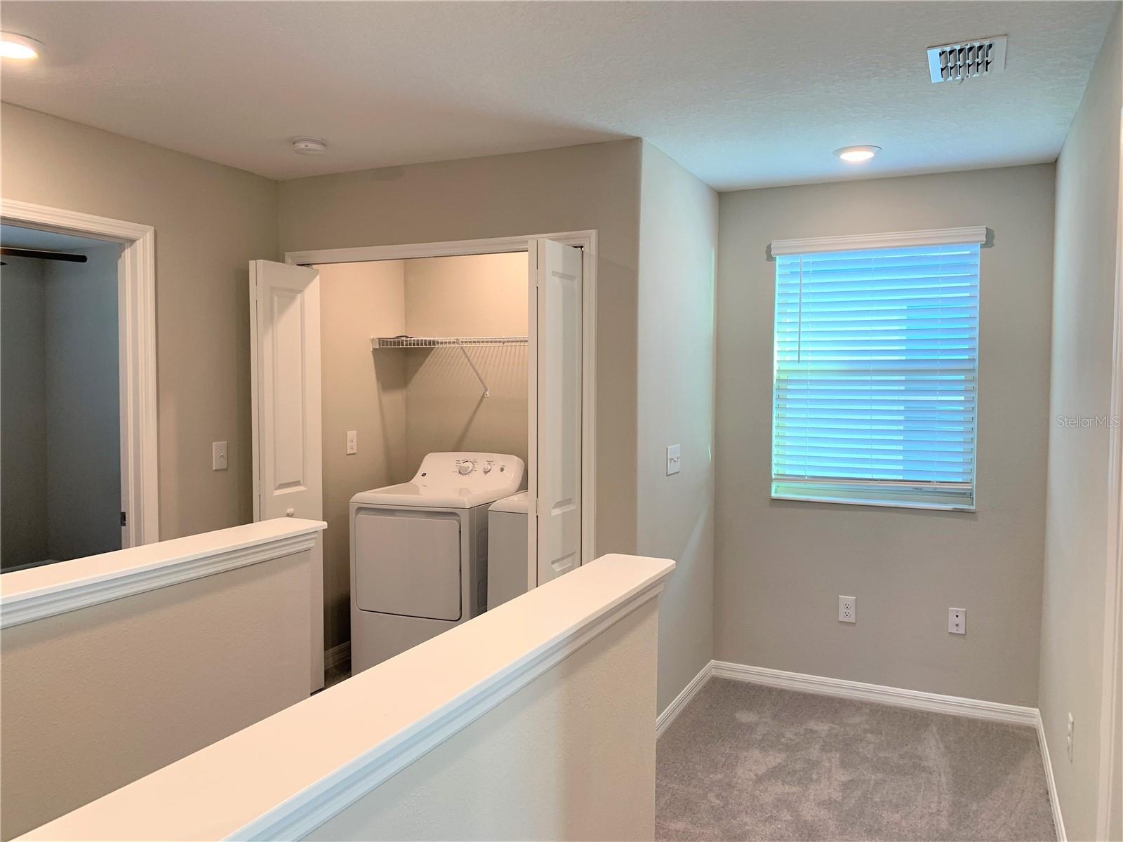 TOUCHSTONE PH 4 - Residential Lease