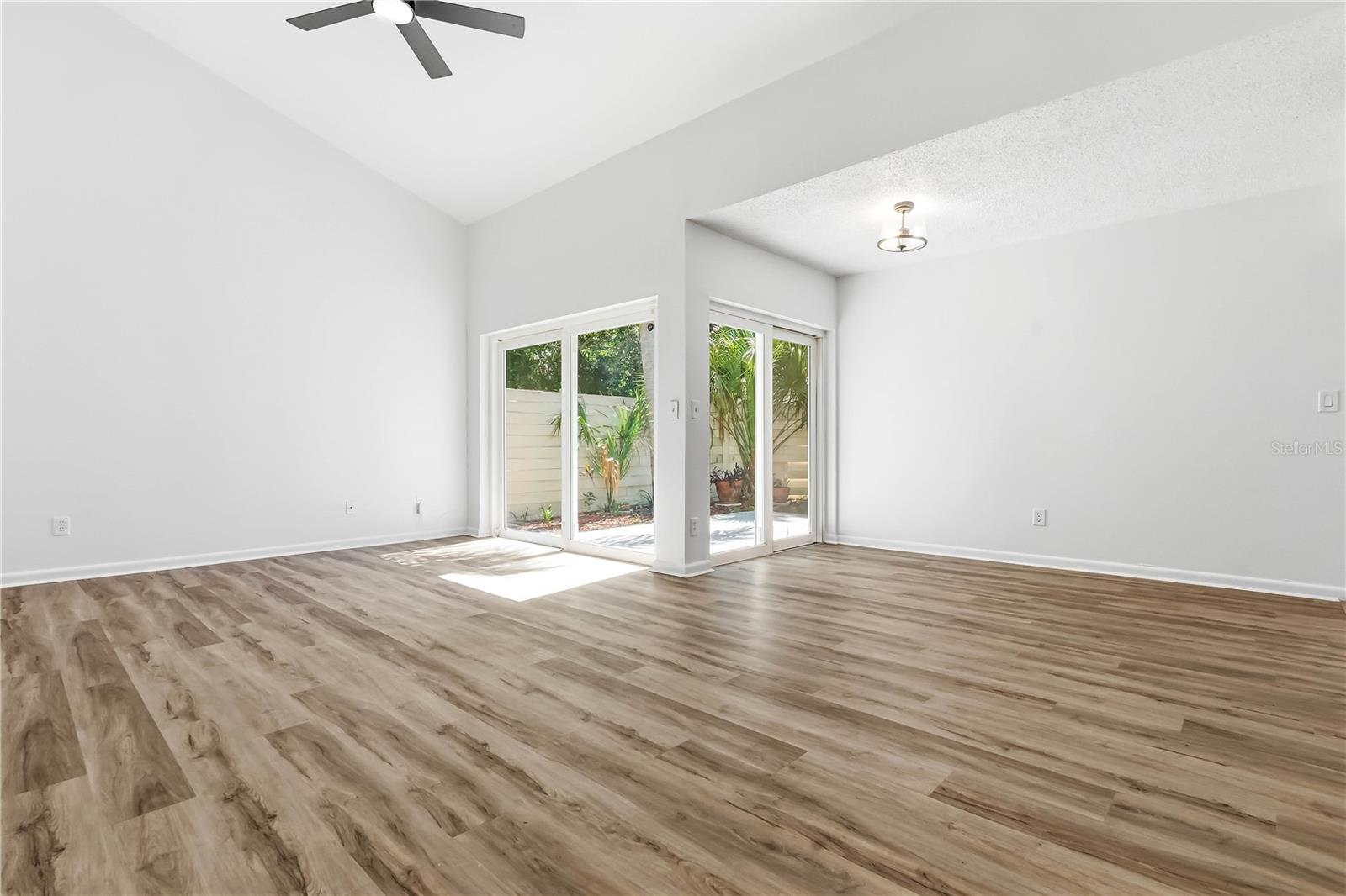 2628 CEDAR VIEW COURT