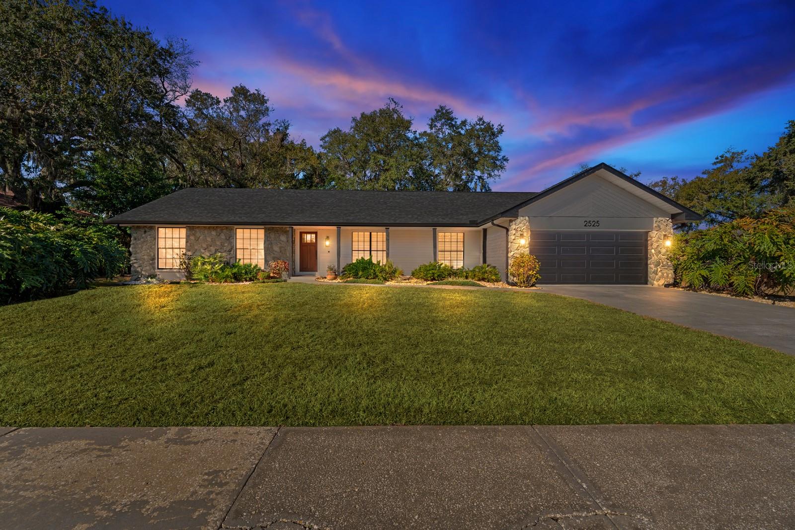OAKWOOD RAVINE - Residential