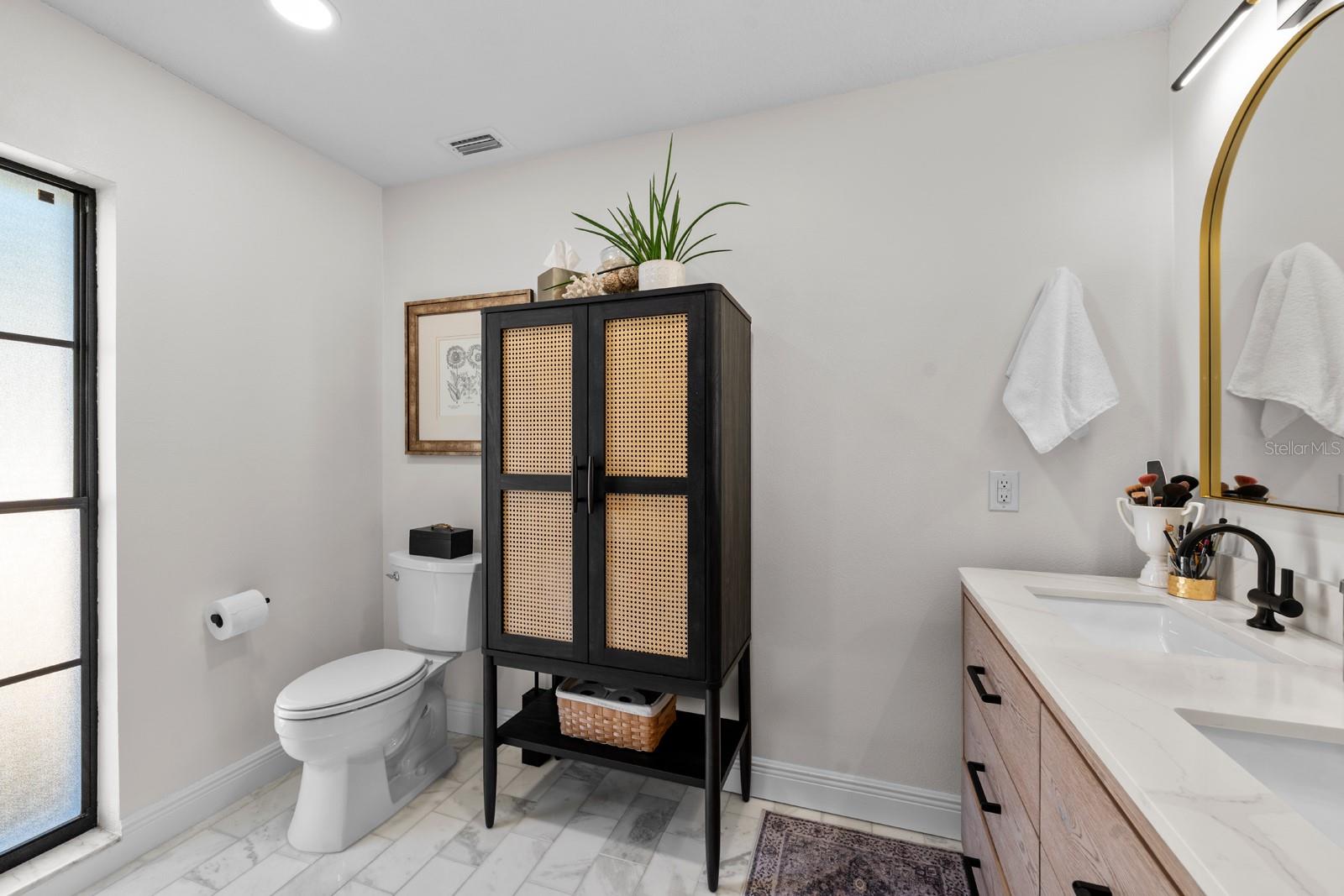 OAKWOOD RAVINE - Residential