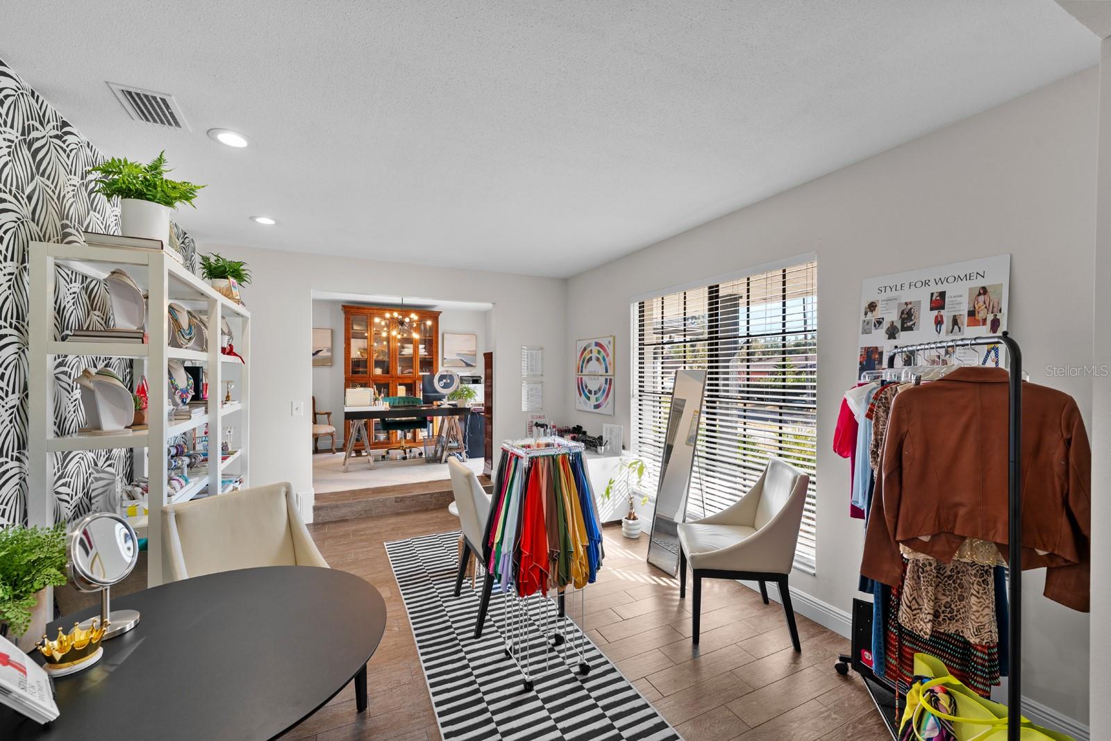 OAKWOOD RAVINE - Residential