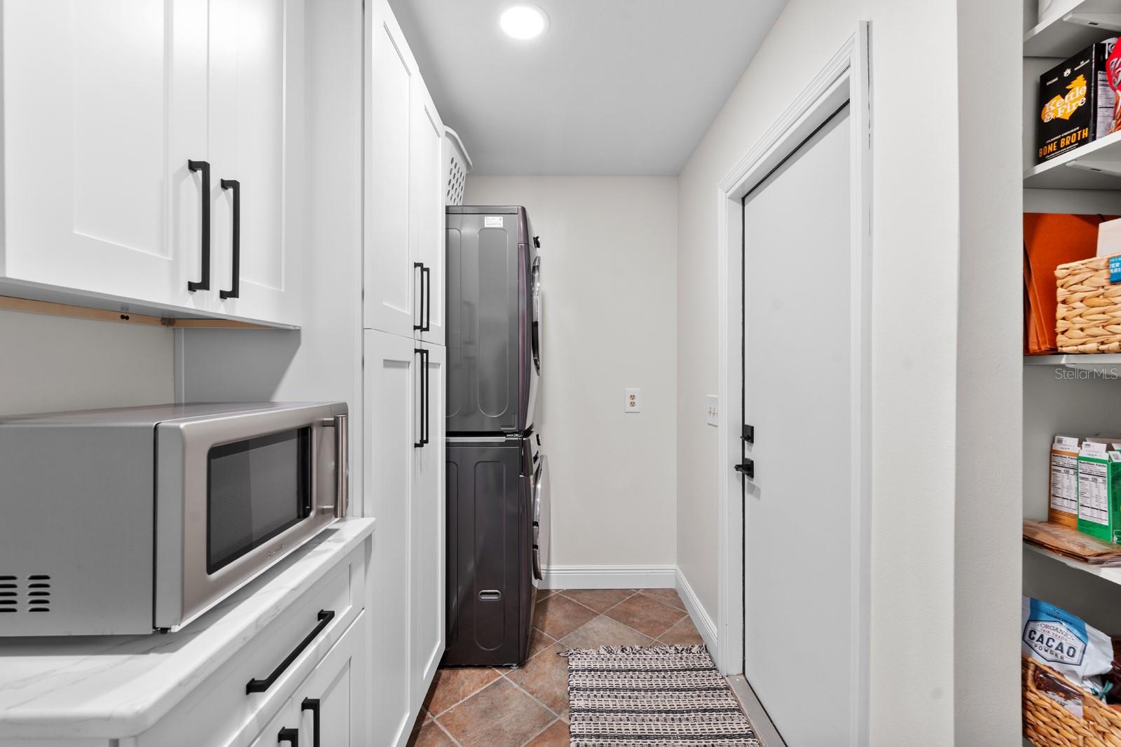 OAKWOOD RAVINE - Residential