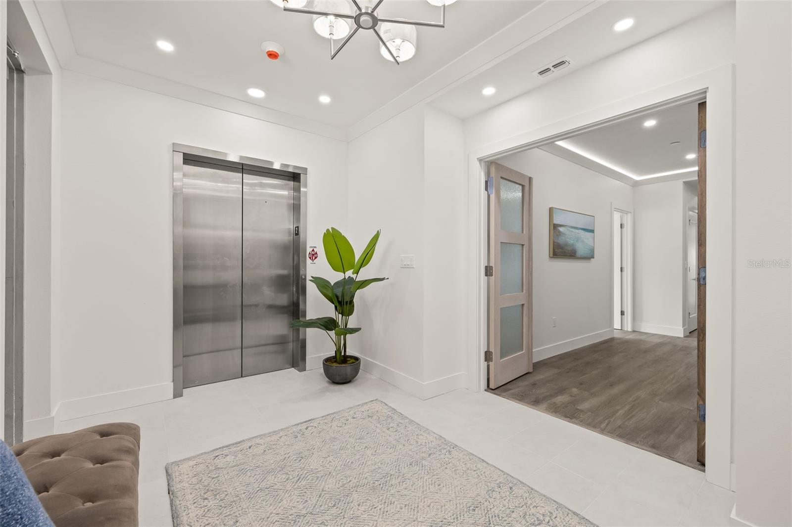 QUIET COVE CONDOMINIUM - Residential