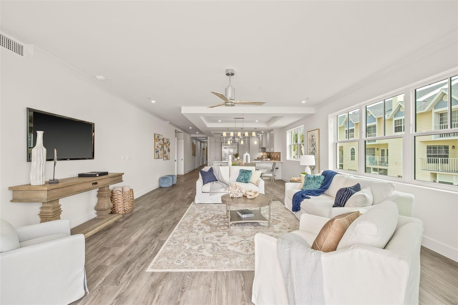 QUIET COVE CONDOMINIUM - Residential