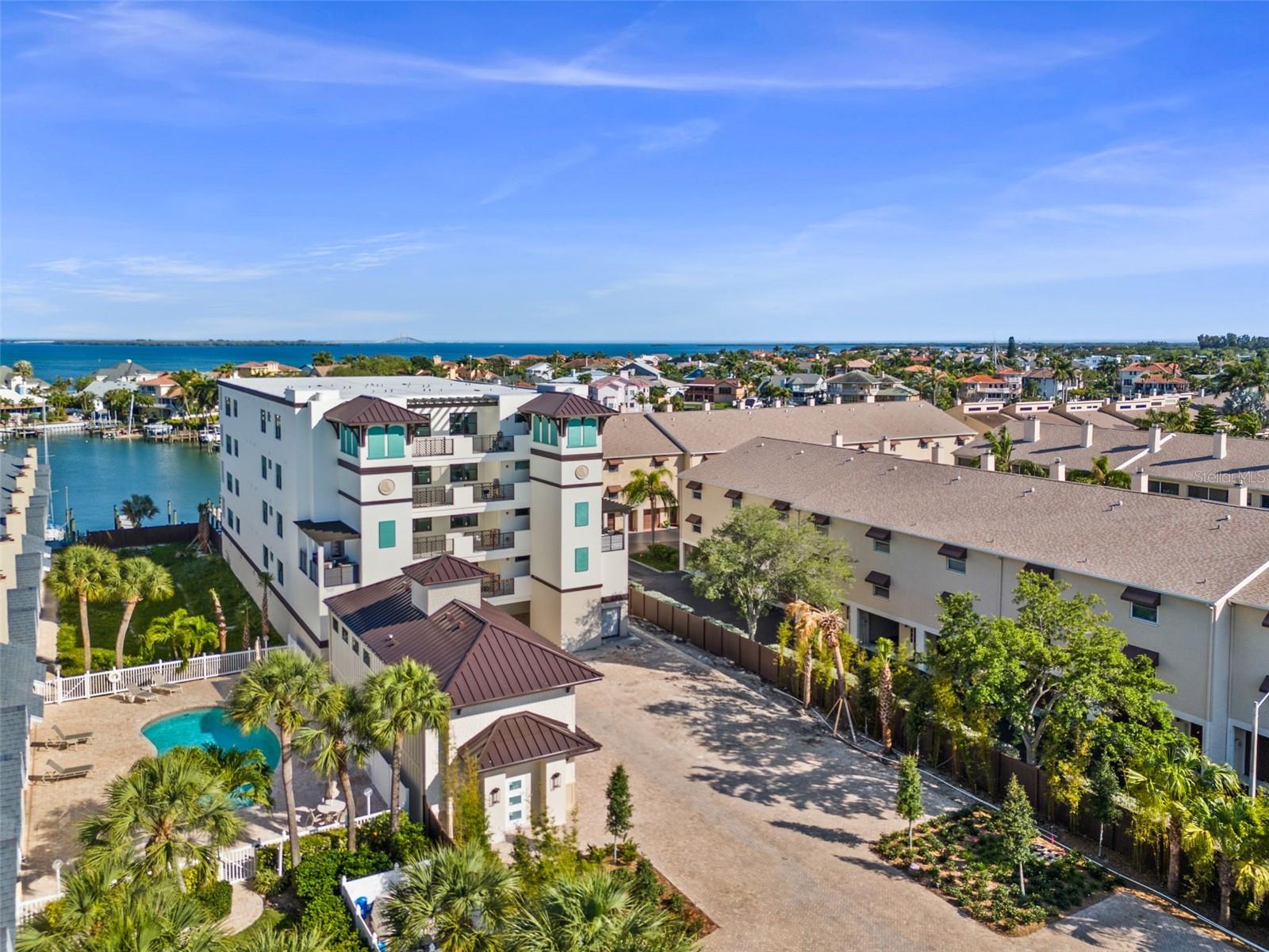 QUIET COVE CONDOMINIUM - Residential