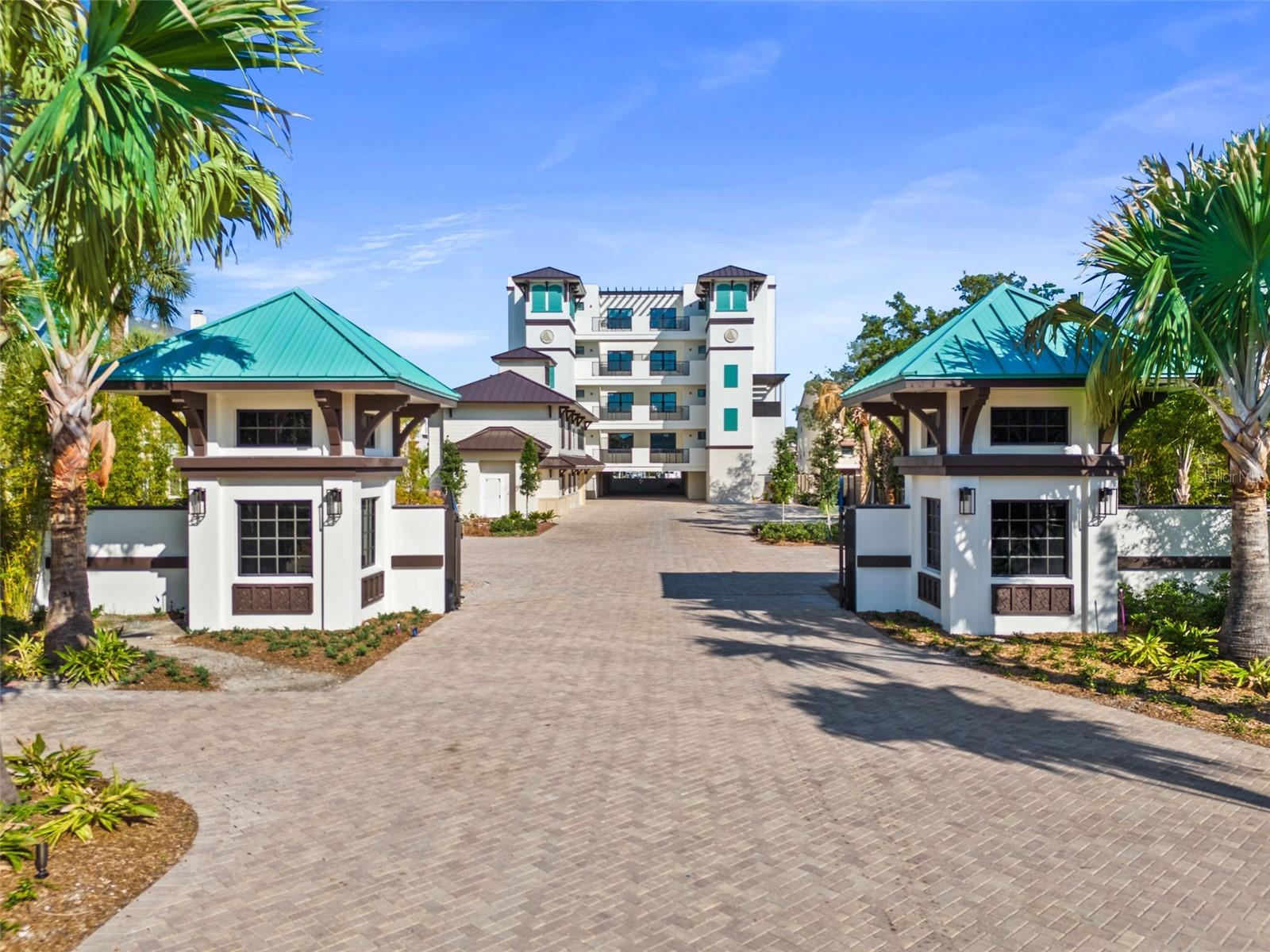 QUIET COVE CONDOMINIUM - Residential