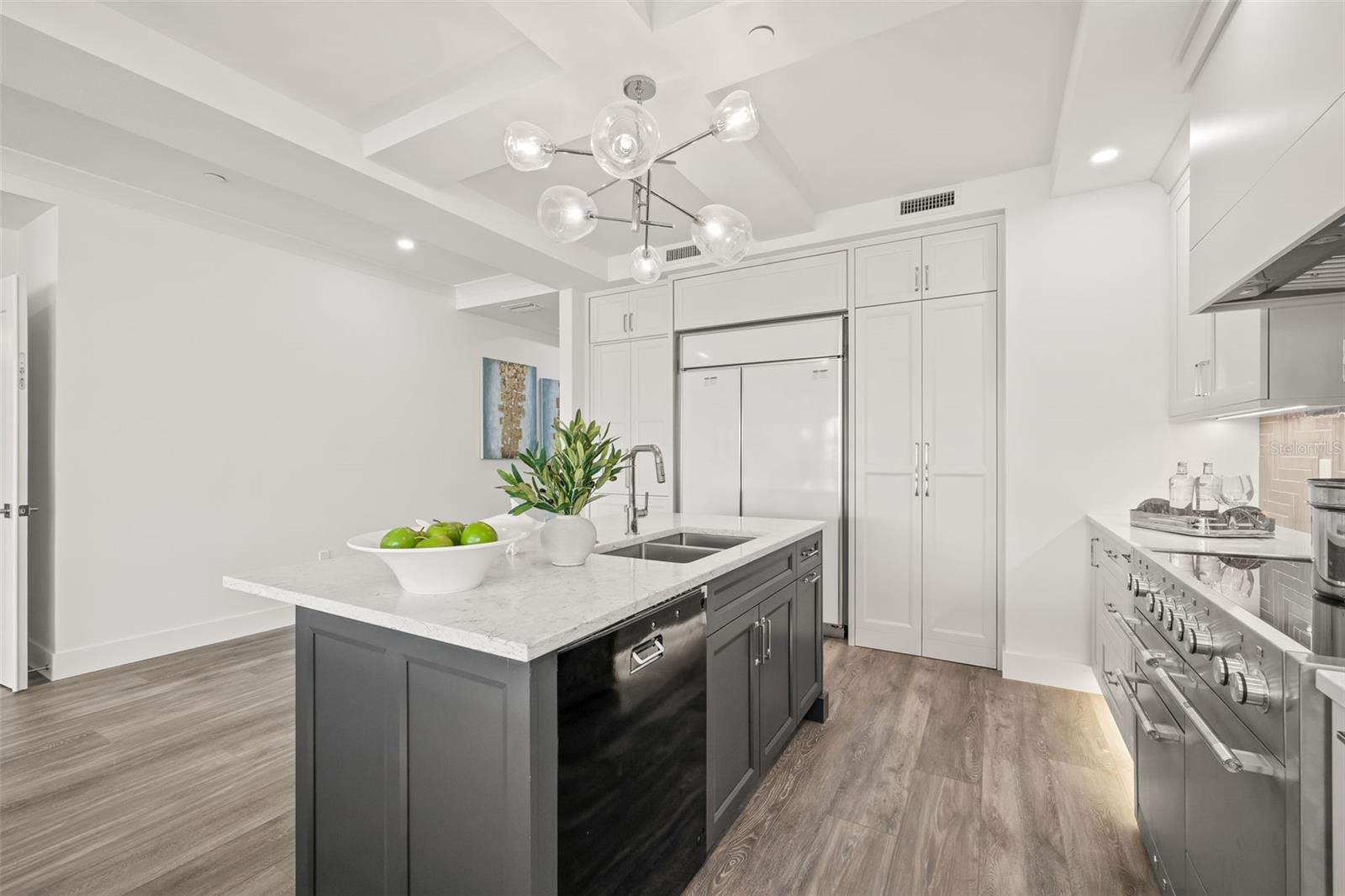 QUIET COVE CONDOMINIUM - Residential