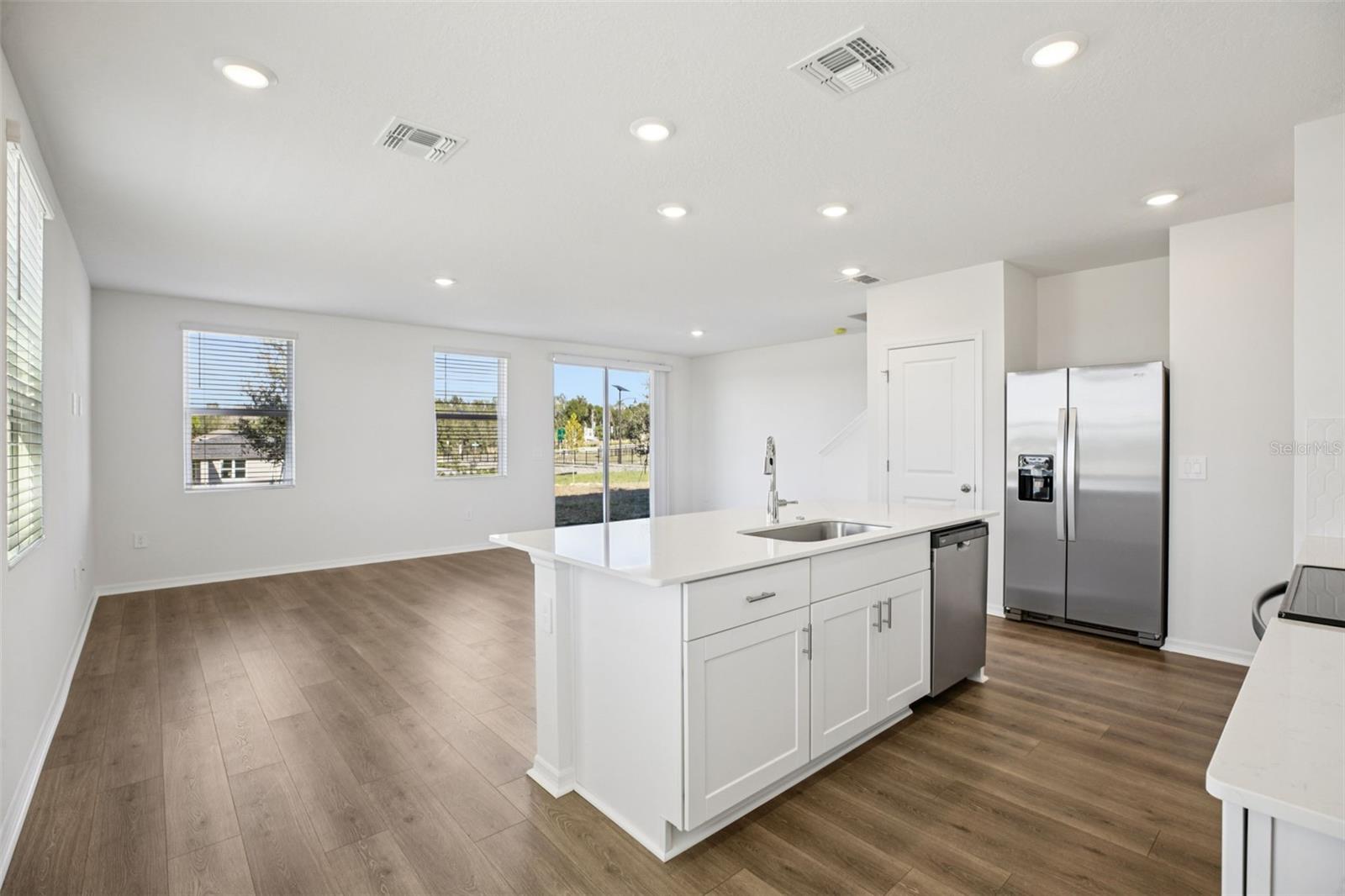 THE RESERVE AT HAMMOCK OAKS - Residential